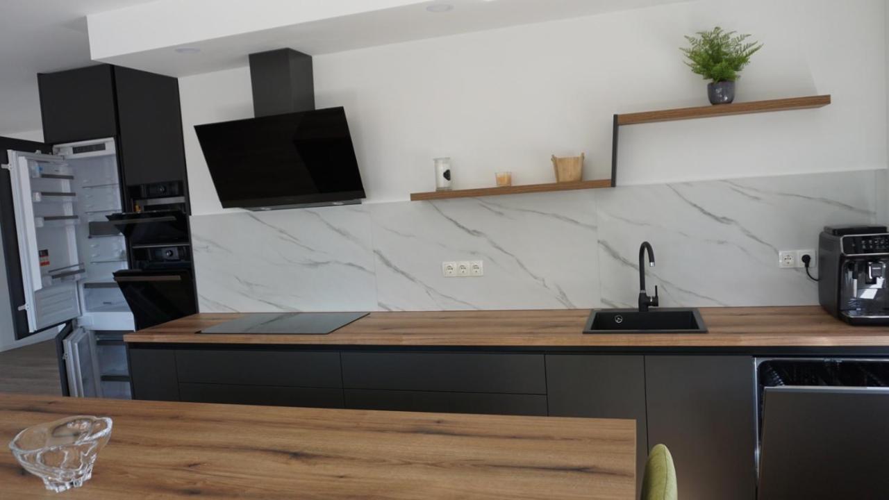 Apartments Jozef Vodice Luaran gambar